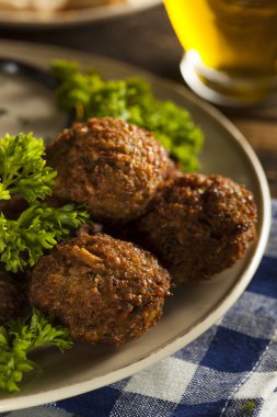 sağlıklı vejetaryen falafel topları