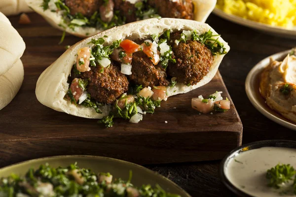 Gesunde vegetarische Falafel Pita — Stockfoto