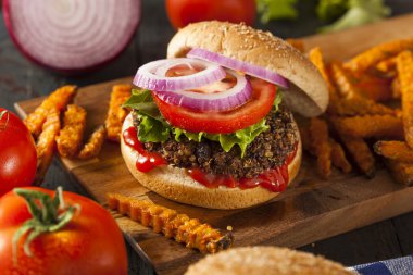 ev yapımı sağlıklı vejetaryen quinoa burger