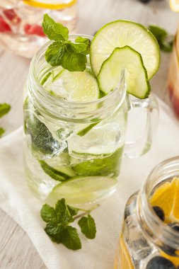 meyve suyuyla sağlıklı spa