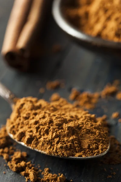 Organic Raw Brown Cinnamon — Stock Photo, Image