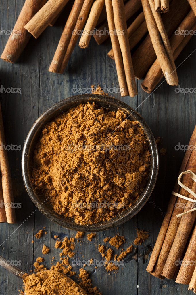 Organic Raw Brown Cinnamon — Stock Photo © bhofack2 47090007