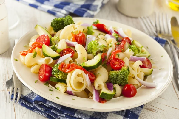 Ensalada de pasta casera saludable —  Fotos de Stock