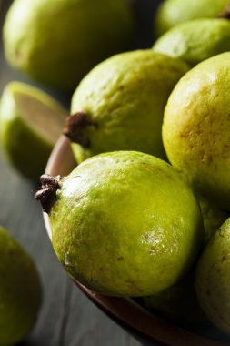 taze organik yeşil guava