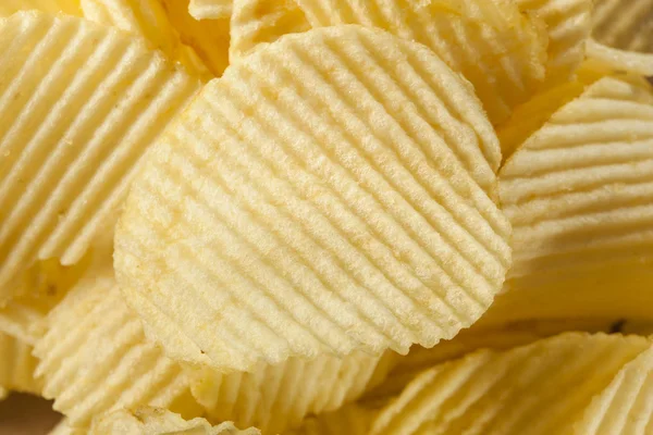 Patatas fritas de corte de arruga malsanas —  Fotos de Stock
