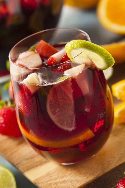 Maison délicieuse Sangria rouge — Photo