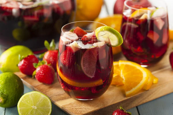 Homemade Delicious Red Sangria — Stock Photo, Image