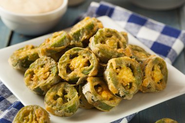 sağlıksız kızarmış jalapeno dilimleri