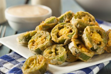 sağlıksız kızarmış jalapeno dilimleri