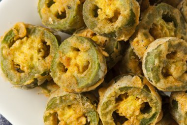 sağlıksız kızarmış jalapeno dilimleri