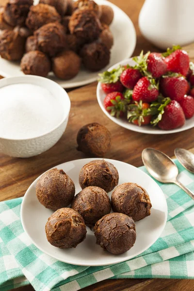 Caseiro Chocolate Donut Buracos — Fotografia de Stock