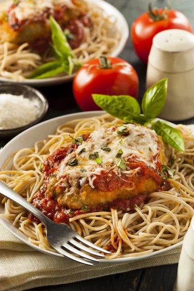 Pollo italiano hecho en casa Parmesano — Foto de Stock