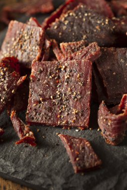 biberli Dana jerky kurutulmuş