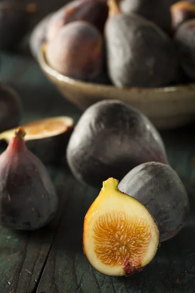 Raw Purple Organic Figs — Stock Photo, Image