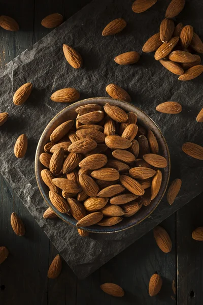 Raw Organic Brown Almonds — Stock Photo, Image