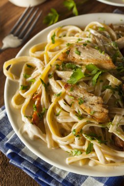 ev yapımı fettucini aflredo makarna