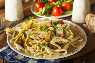 ev yapımı fettucini aflredo makarna
