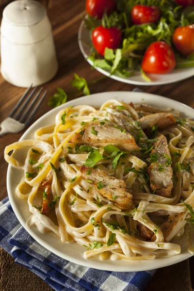 Ev yapımı fettucini aflredo makarna — Stok fotoğraf