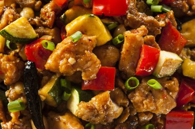 ev yapımı kung pao tavuğu