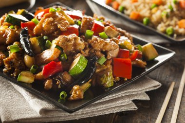 ev yapımı kung pao tavuğu