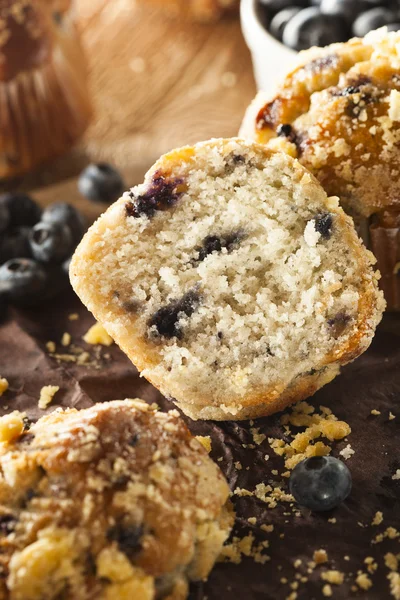 Muffin ai mirtilli fatti in casa per la prima colazione — Foto Stock