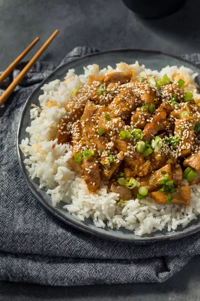 Casero Asiático Ajo Jengibre Cerdo Con Arroz Sésamo —  Fotos de Stock