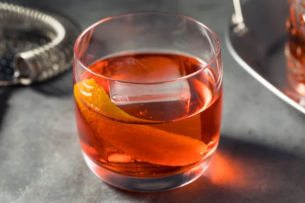 Boozy Refreshing Gin Negroni Vermouth Orange — 스톡 사진