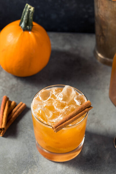 Boozy Refreshing Pumpkin Spice Bourbon Smash with Cinnamon