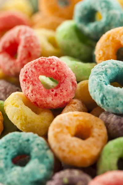 Coloful loops de cereais de frutas — Fotografia de Stock