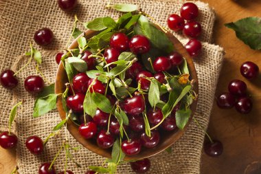 Organik sağlıklı ekşi kiraz