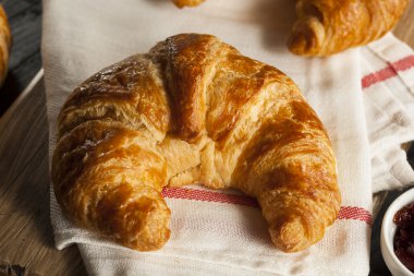 ev yapımı flakey Fransız kruvasan
