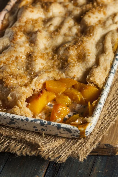 Homemade Flakey Peach Cobbler — Stock Photo, Image