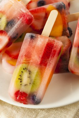 sağlıklı meyve popsicles
