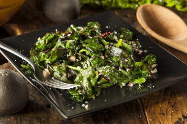 ev yapımı sağlıklı sote swiss chard