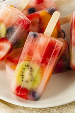 sağlıklı meyve popsicles