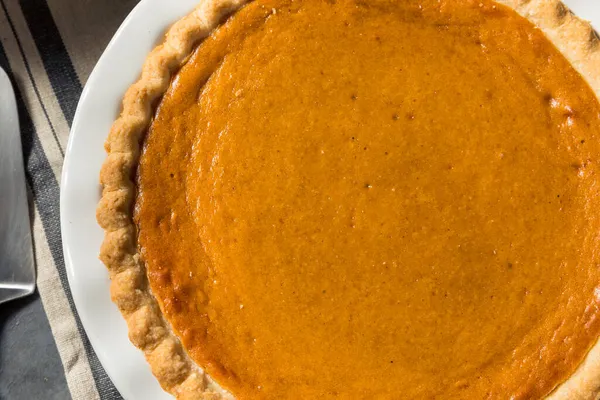Zdrowe Domowe Święto Dziękczynienia Pumpkin Pie Gotowy Jedzenia — Zdjęcie stockowe