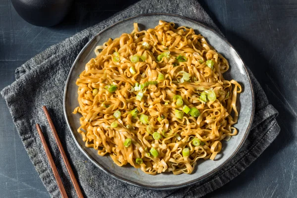 Fideos Caseros Cebolla Soja Asiática Con Sésamo — Foto de Stock