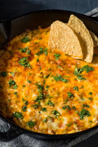 Homemade Mexican Chorizo Queso Oaxaca Dip Tortilla Chips — 스톡 사진