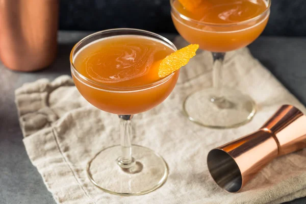 Cocktail Sang Sable Rafraîchissant Boozy Avec Orange Scotch — Photo