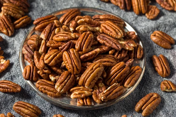 Raw Brown Oranic Pecan Nuts Bowl — Stock Photo, Image