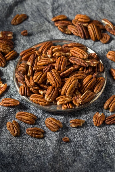 Raw Brown Oranic Pecan Nuts Bowl — Stock Photo, Image