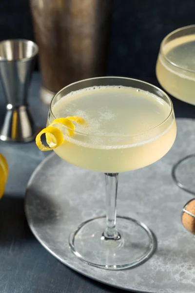 Boozy Rinfrescante Francese Cocktail Con Champagne Gin — Foto Stock