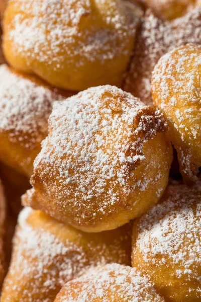 Домашние Итальянские Пончики Сахарной Пудрой Рождество — стоковое фото