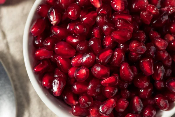 Healthy Organic Pomegranate Seeds Bowl Ready Eat — стоковое фото