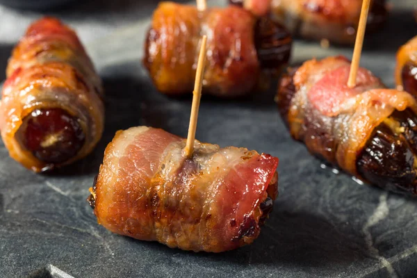 Homemade Bacon Wrapped Dates Ready Eat — стоковое фото