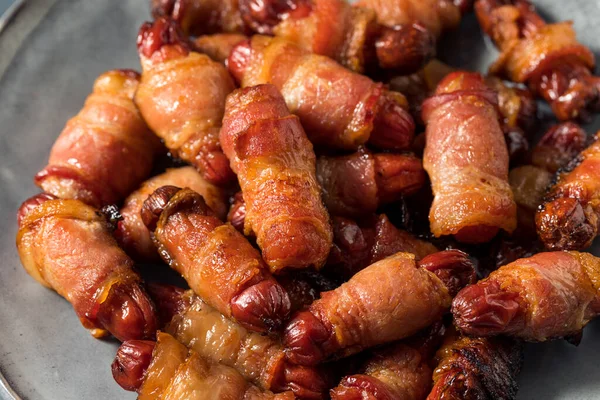 Homemade Bacon Pigs Blanket Served Appetizer — 스톡 사진