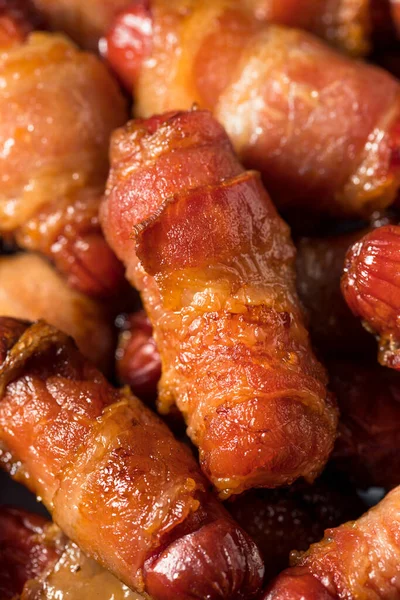 Homemade Bacon Pigs Blanket Served Appetizer — Stock Photo, Image