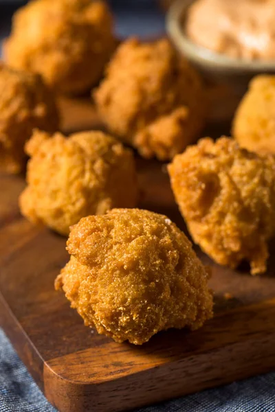 Deep Fried Southern Hush Puppies Dipping Sauce — стоковое фото
