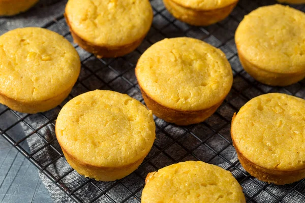 Homemade Yellow Cornbread Muffins Ready Eat — Stock Photo, Image