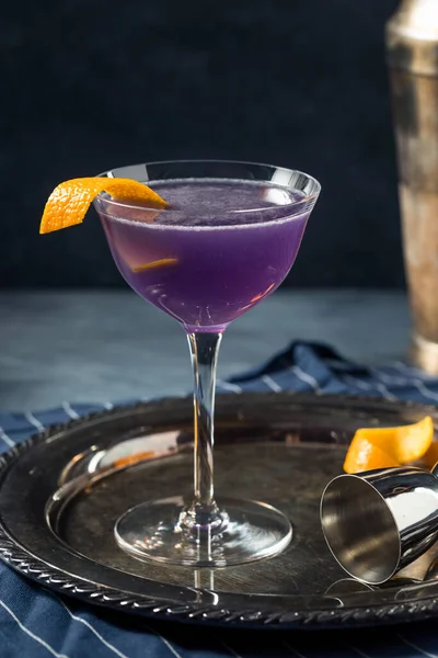 Cold Refreshing Water Lily Cocktail Triple Sec Creme Violette — Stock Photo, Image